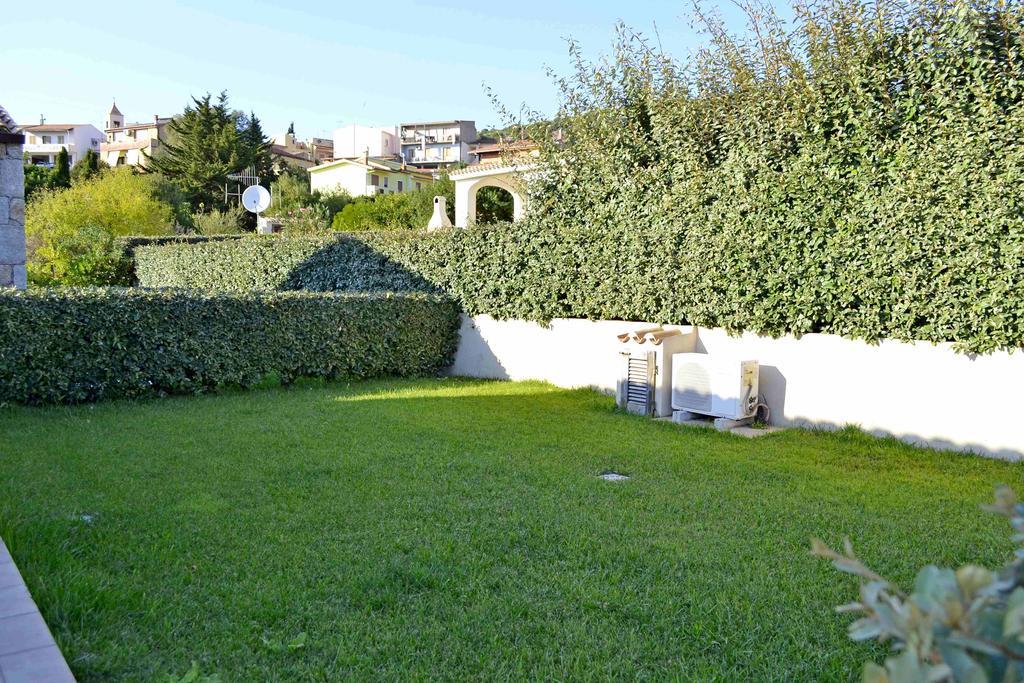 Gf Apartments La Vigna Badesi Esterno foto