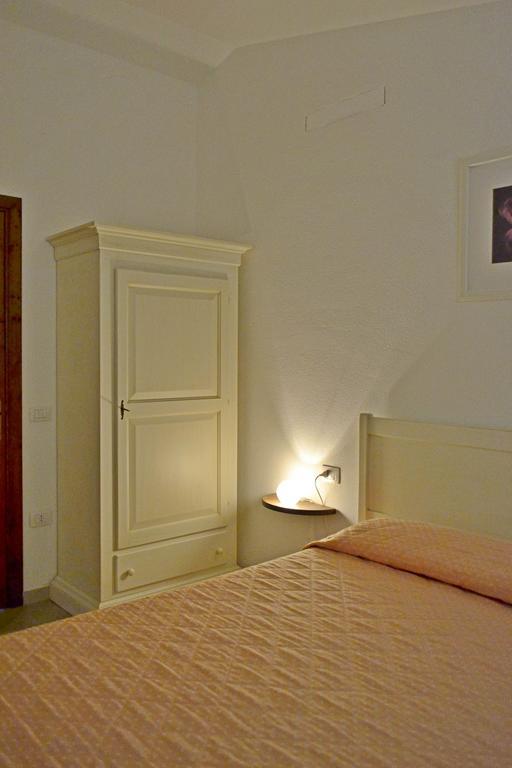 Gf Apartments La Vigna Badesi Camera foto