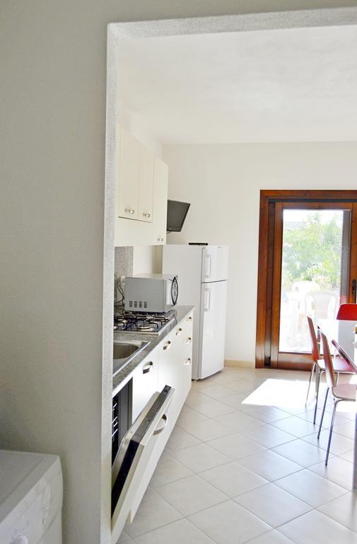 Gf Apartments La Vigna Badesi Camera foto