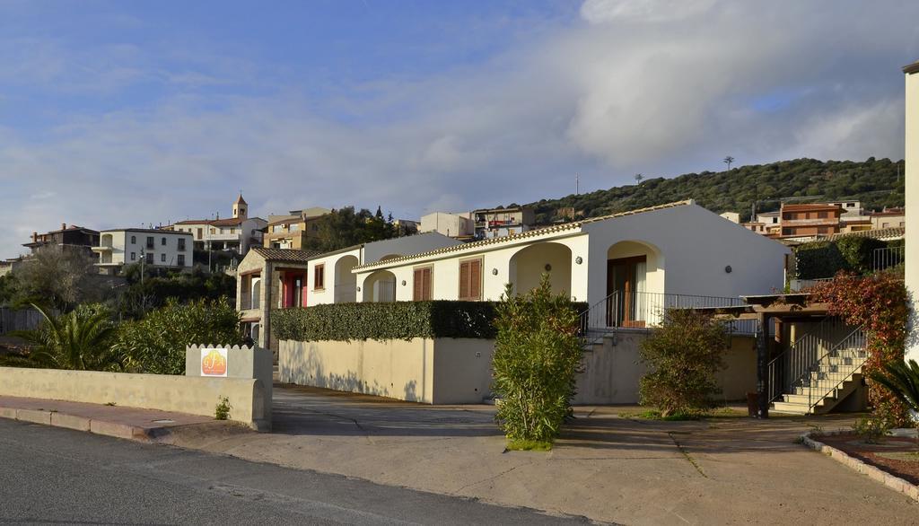 Gf Apartments La Vigna Badesi Esterno foto